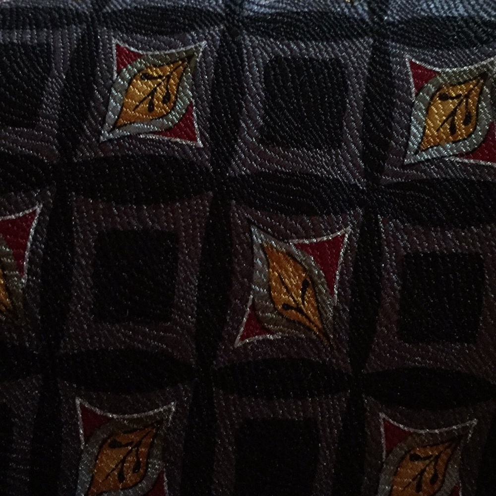 Robert Talbott Studio Extra Long 100% Silk Texture - image 3